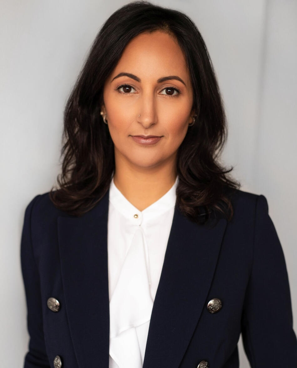 Business headshot of actress Salma Dharsee